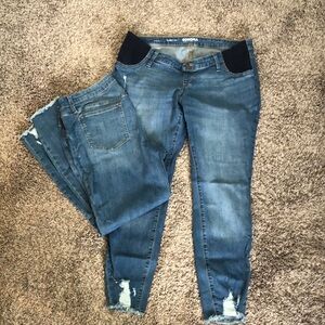 NWOT Maternity Jeggings